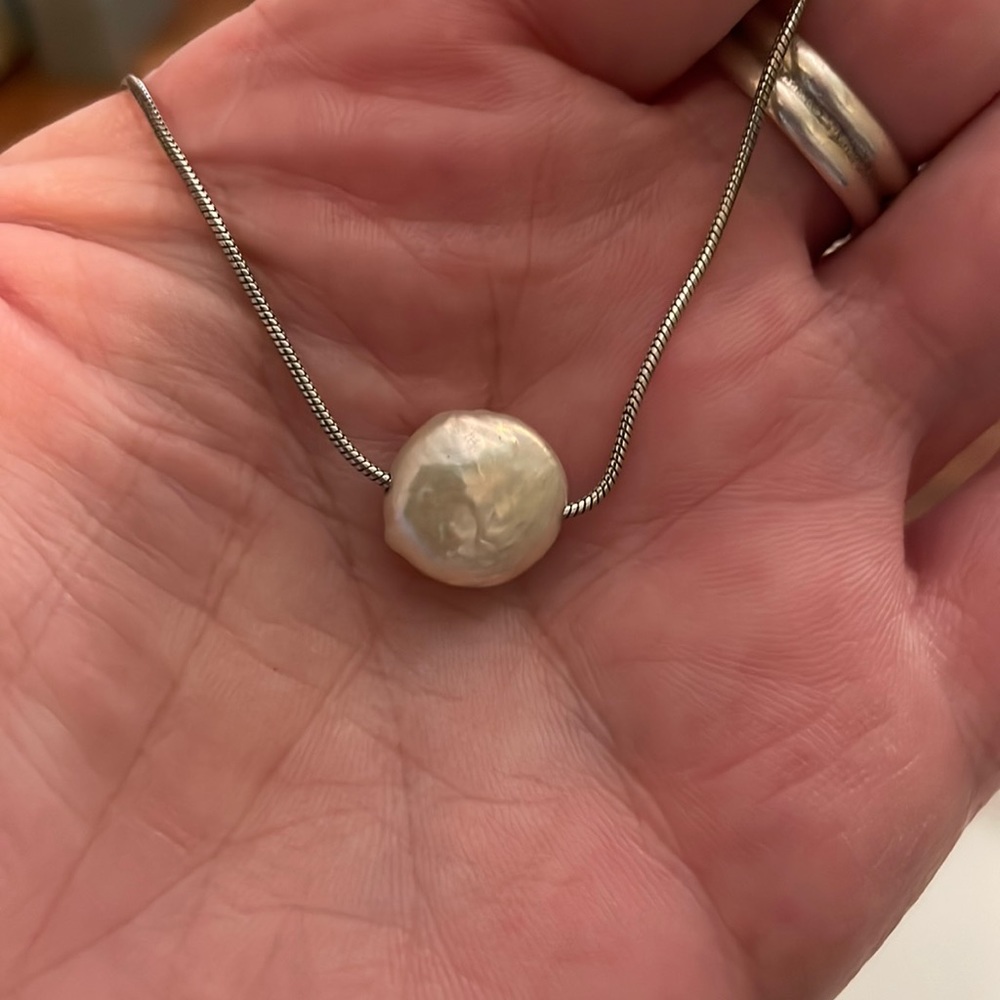 Sterling silver snake chain with coin pearl pendant